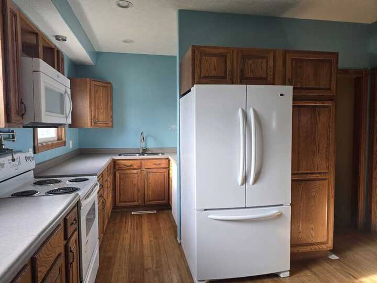House for rent at 312 W 9th St, Wood River, NE 68883