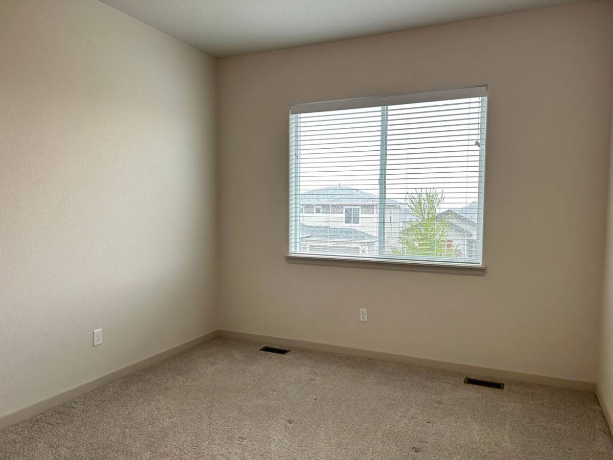 House for rent at 1088 Blue Bell Rd, Berthoud, CO 80513