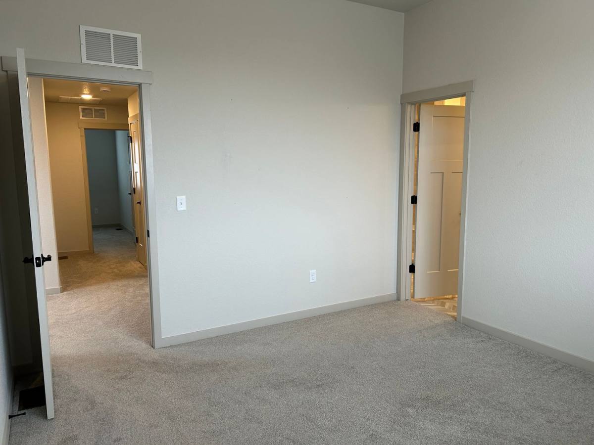 House for rent at 1088 Blue Bell Rd, Berthoud, CO 80513