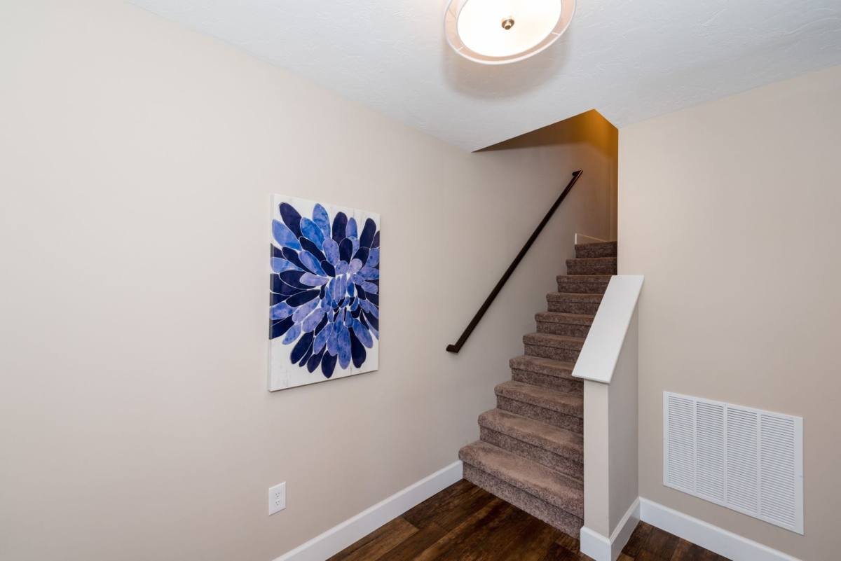 Townhouse for rent at 119 Katelyn Dr, New Oxford, PA 17350