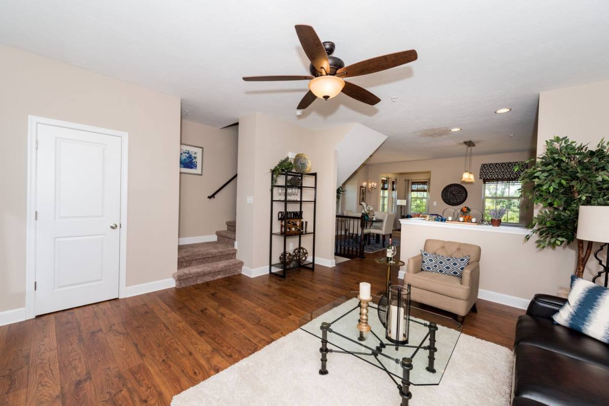Townhouse for rent at 119 Katelyn Dr, New Oxford, PA 17350