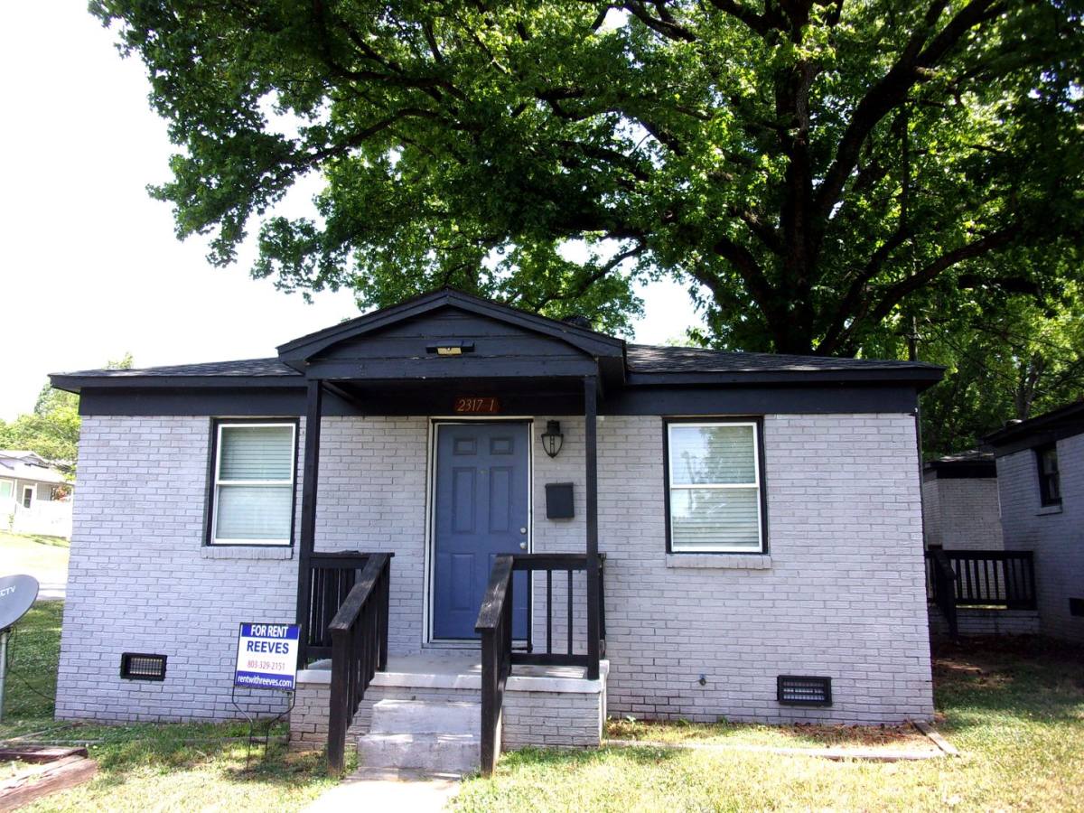 House for rent at 2317-1 Julia Ave, Charlotte, NC 28206