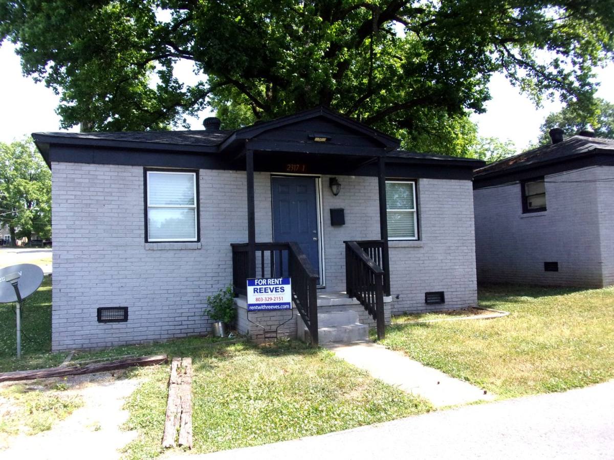House for rent at 2317-1 Julia Ave, Charlotte, NC 28206