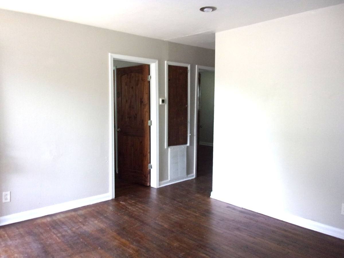 House for rent at 2317-1 Julia Ave, Charlotte, NC 28206