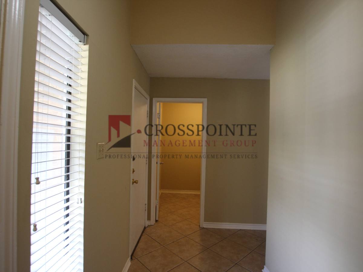 Townhouse for rent at 5875 Creek Side Circle, Tyler, TX 75703