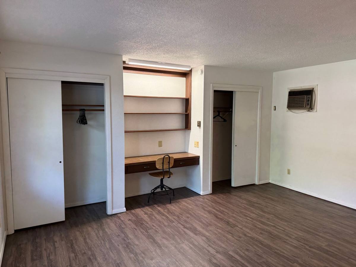 Apartment for rent at 516 Church St, Iowa City, IA 52245