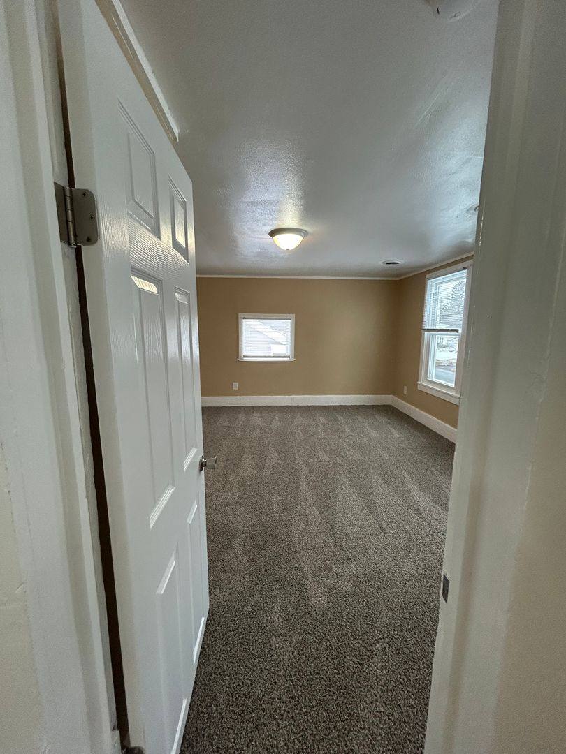 Apartment for rent at 401 Hannibal St, Fulton, NY 13069
