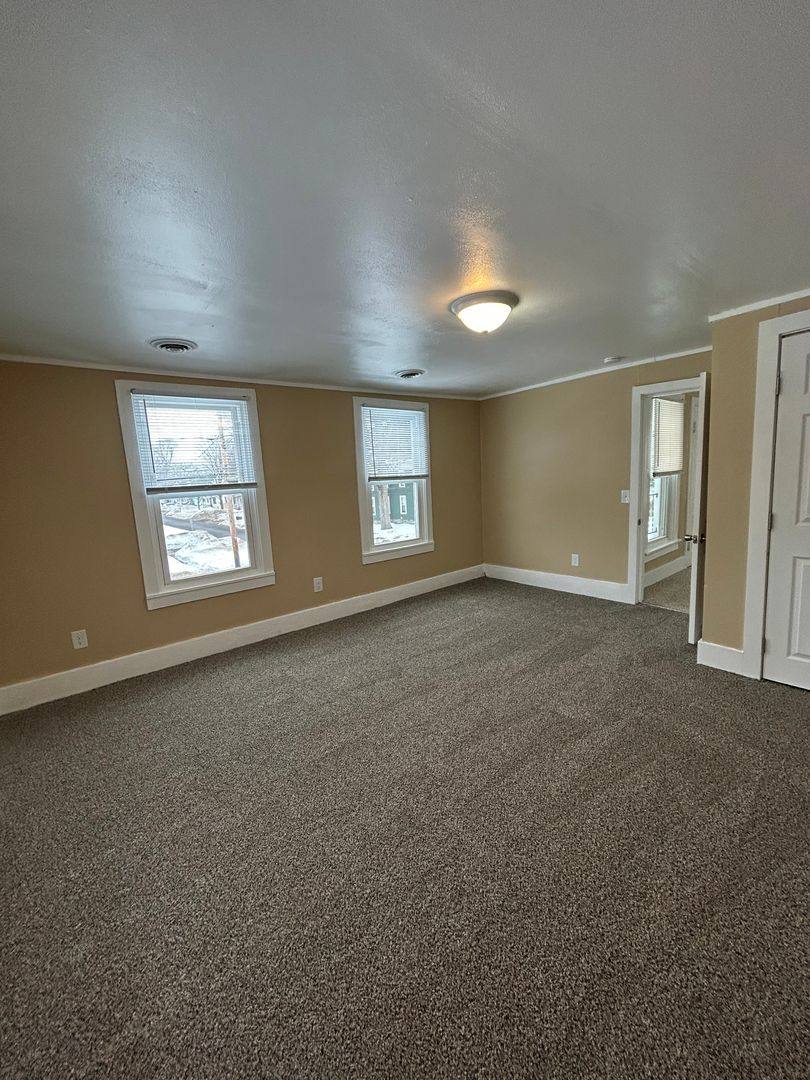 Apartment for rent at 401 Hannibal St, Fulton, NY 13069