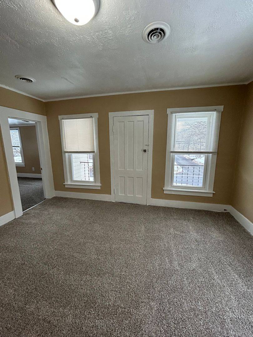 Apartment for rent at 401 Hannibal St, Fulton, NY 13069