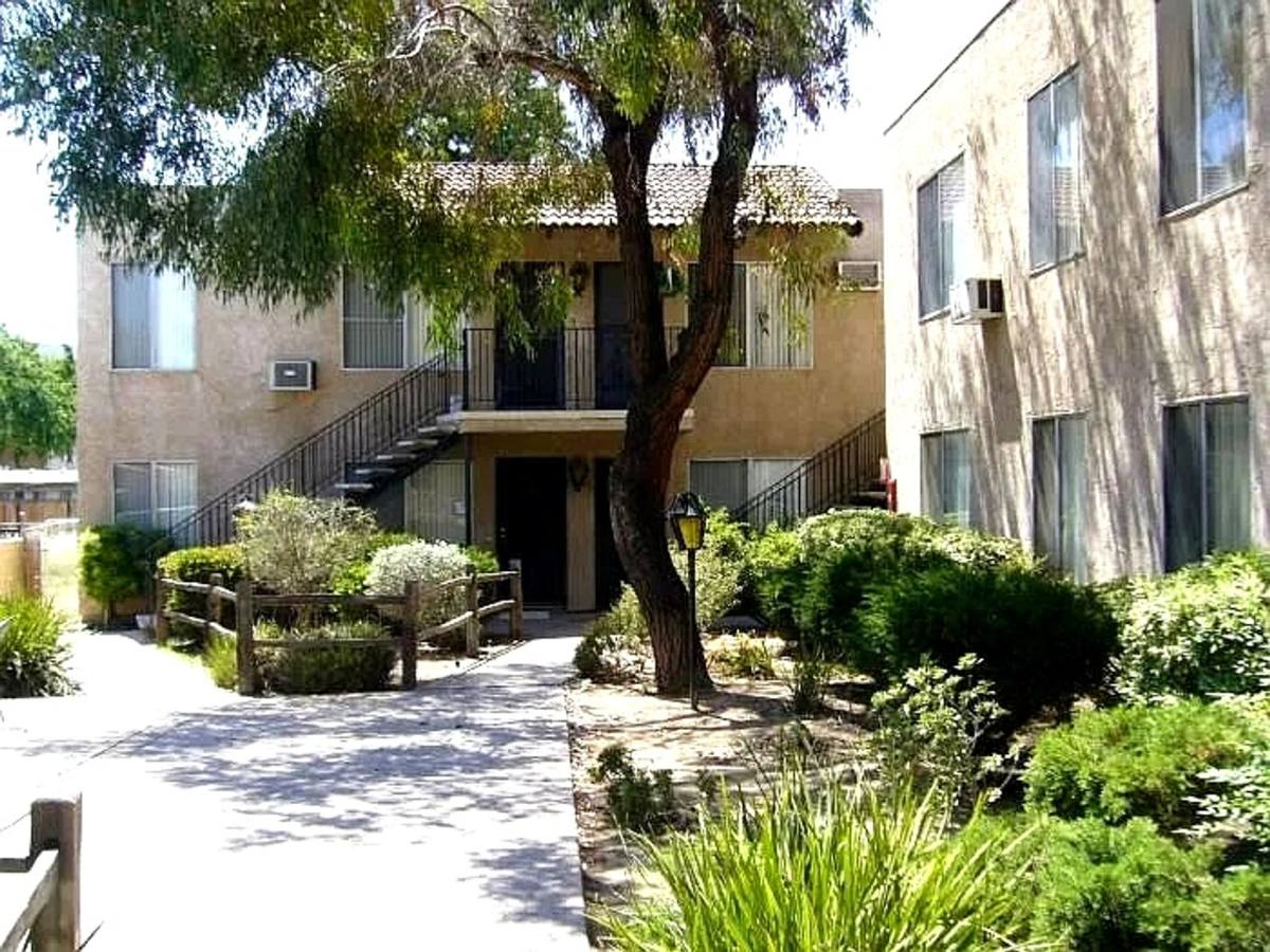 Apartment for rent at 206 Roanoke Rd, El Cajon, CA 92020