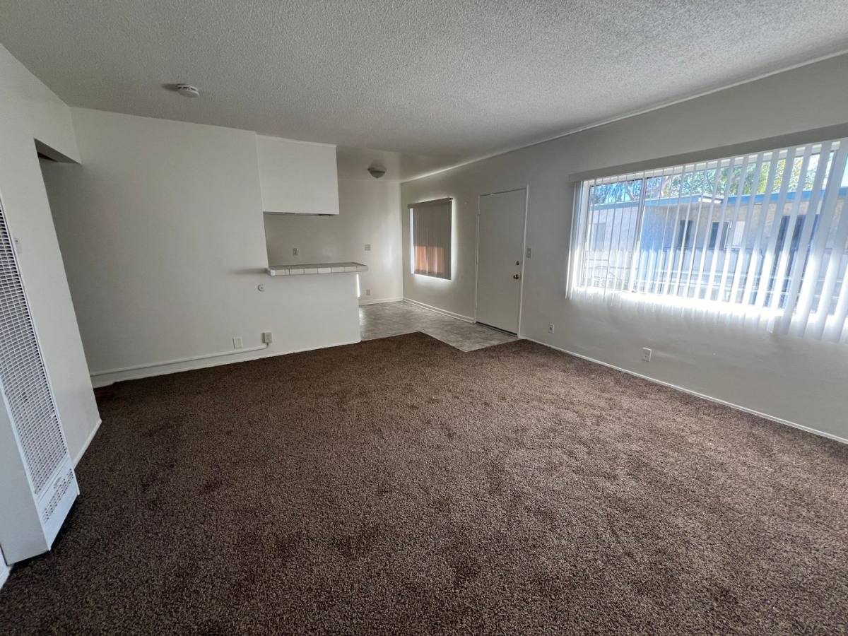 Apartment for rent at 14040 Orizaba Ave, Paramount, CA 90723