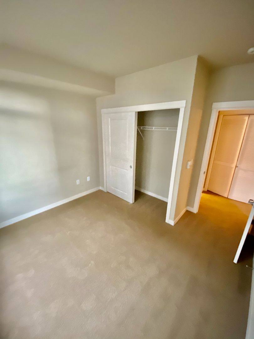 Apartment for rent at 180 Harbor Square Loop NE, Bainbridge Island, WA 98110