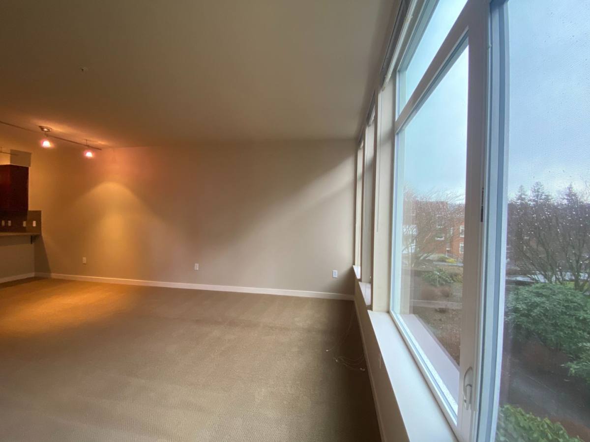 Apartment for rent at 180 Harbor Square Loop NE, Bainbridge Island, WA 98110