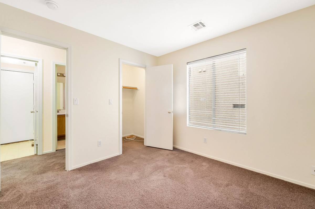 House for rent at 4849 Lone Grove Dr, Las Vegas, NV 89139