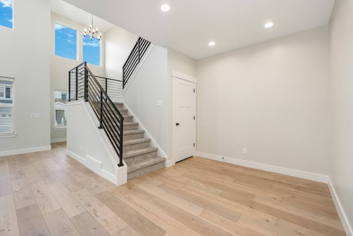 Condo for rent at 13528 S Commodus Dr, Herriman, UT 84096