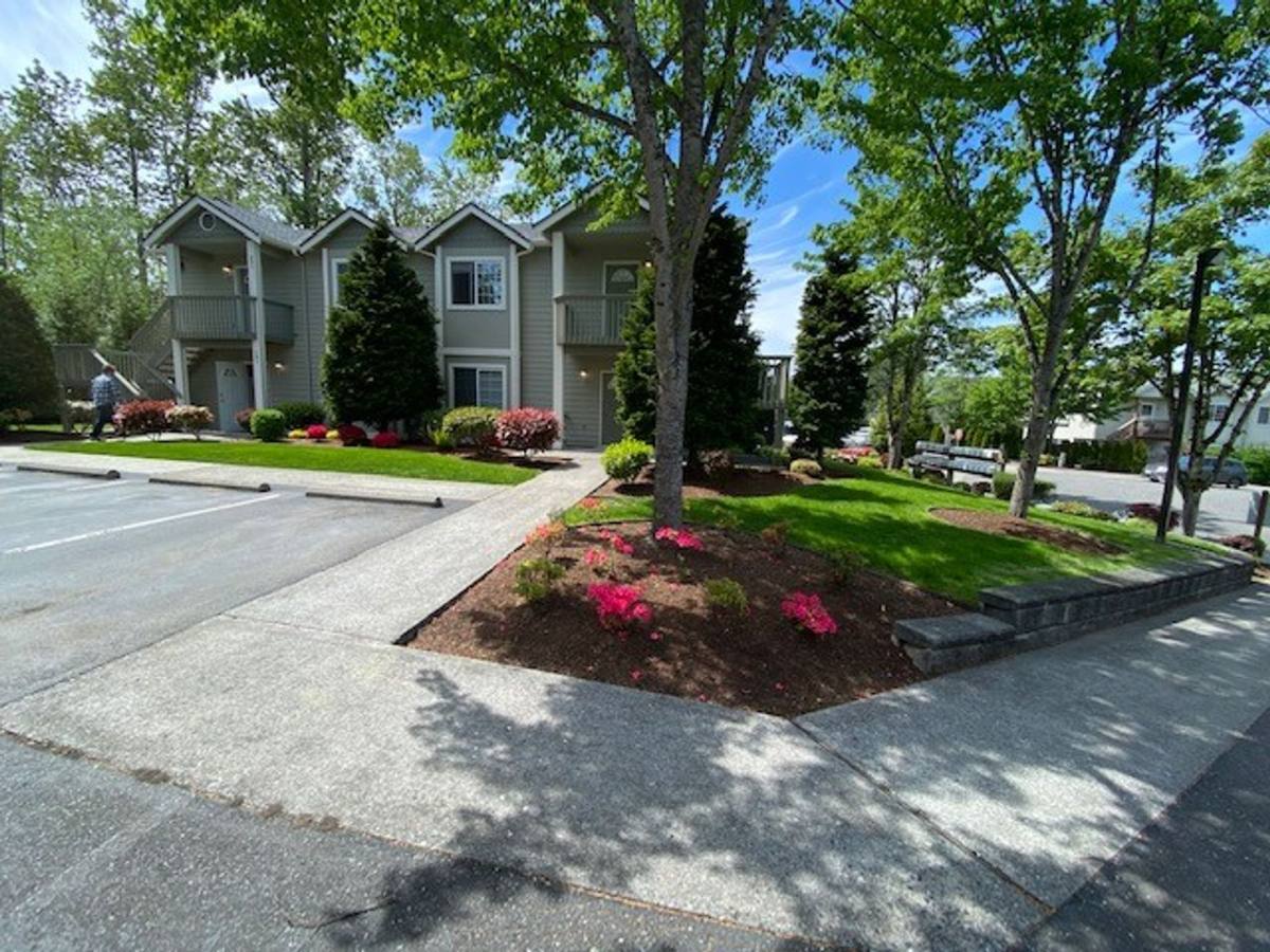 Apartment for rent at 3340 Southbend Place, Bellingham, WA 98226