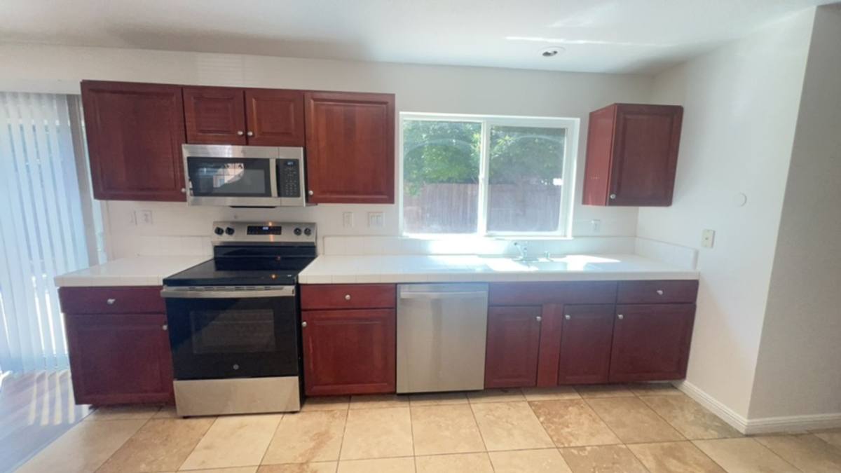 House for rent at 3749 Compass Pointe Ave, Merced, CA 95348