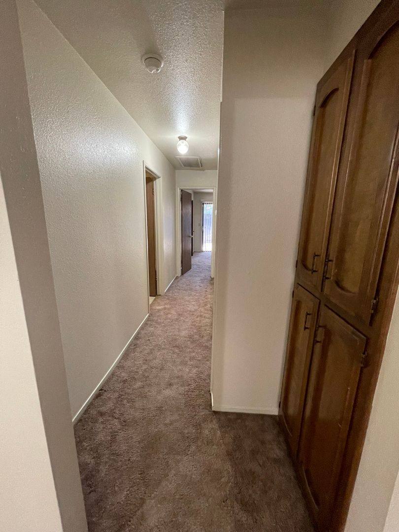 Townhouse for rent at 616 W Yosemite, Merced, CA 95340
