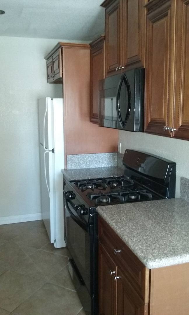 Apartment for rent at 628 E Virginia Way, Barstow, CA 92311