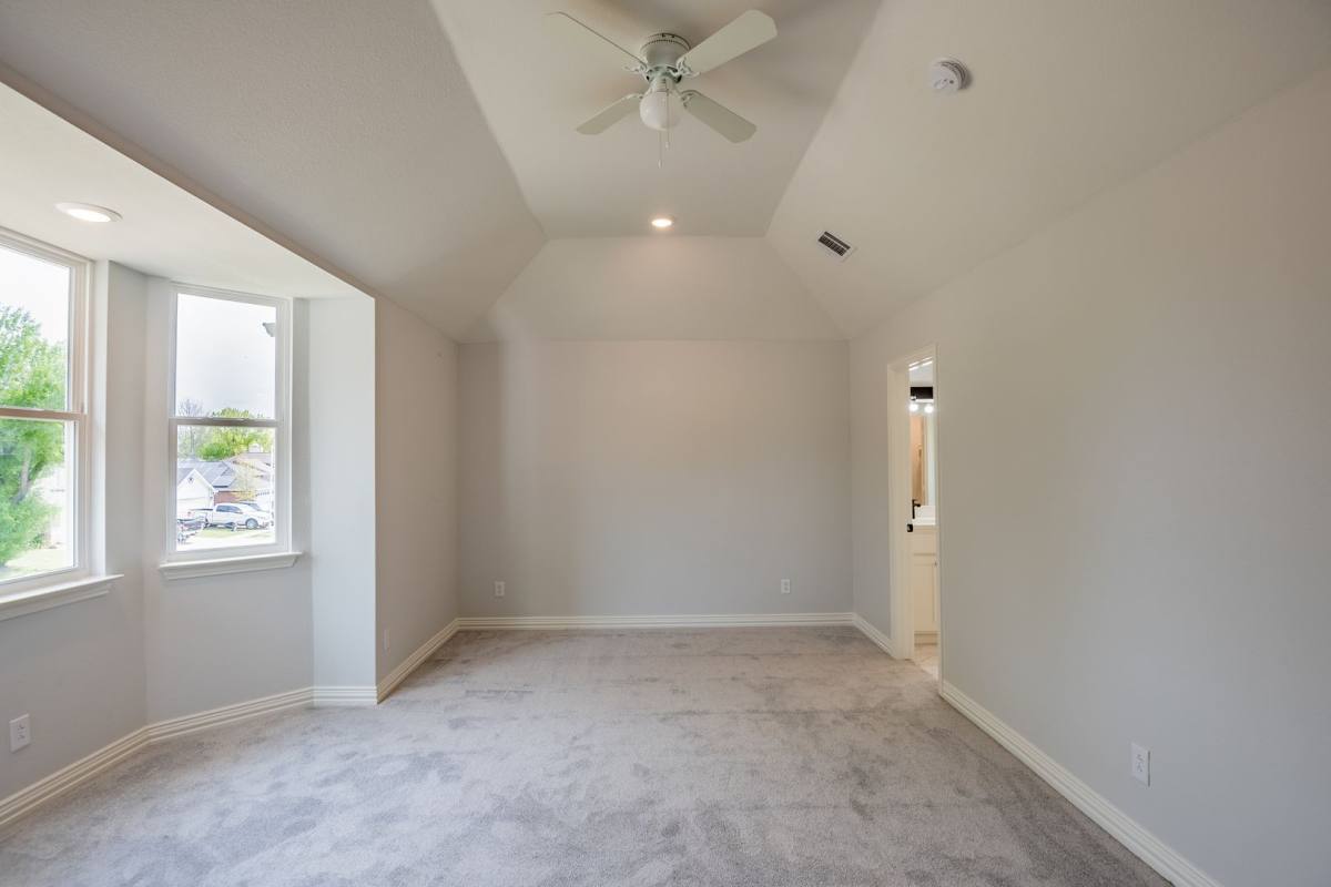 House for rent at 2318 Bennington Dr, Arlington, TX 76018
