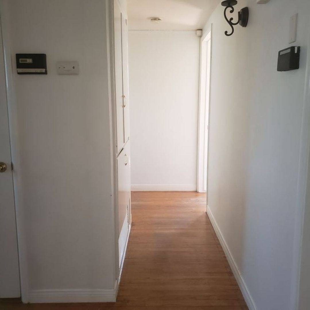 House for rent at 1309 Telegraph Ave, Bakersfield, CA 93305