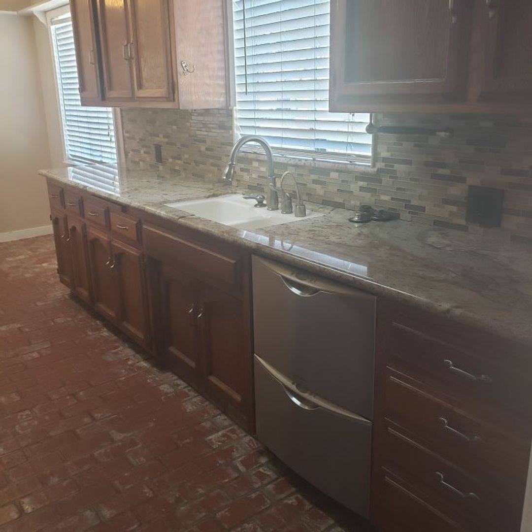 House for rent at 1309 Telegraph Ave, Bakersfield, CA 93305