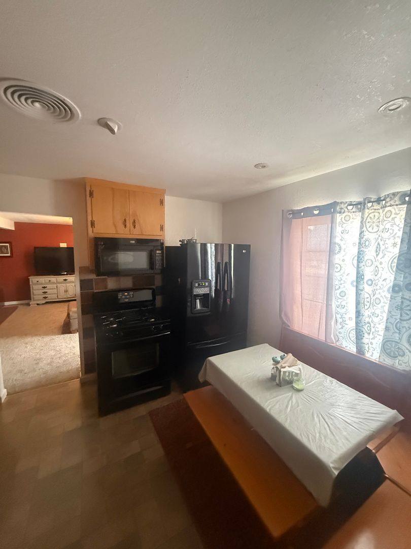 House for rent at 200 E Elizabeth St, Barstow, CA 92311