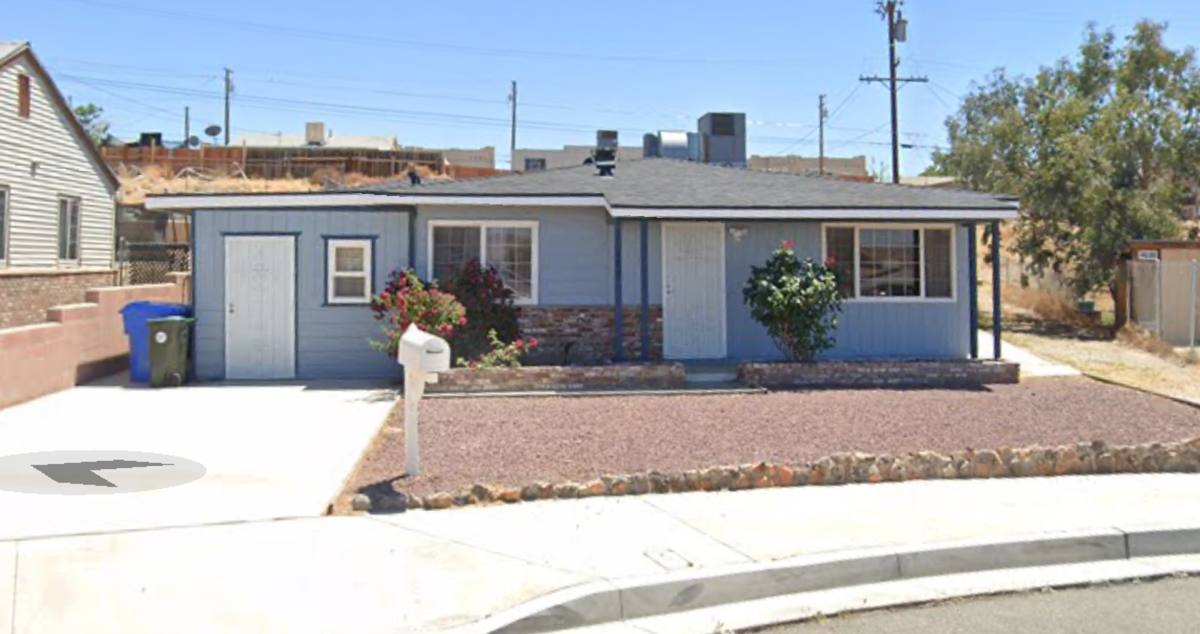 House for rent at 200 E Elizabeth St, Barstow, CA 92311