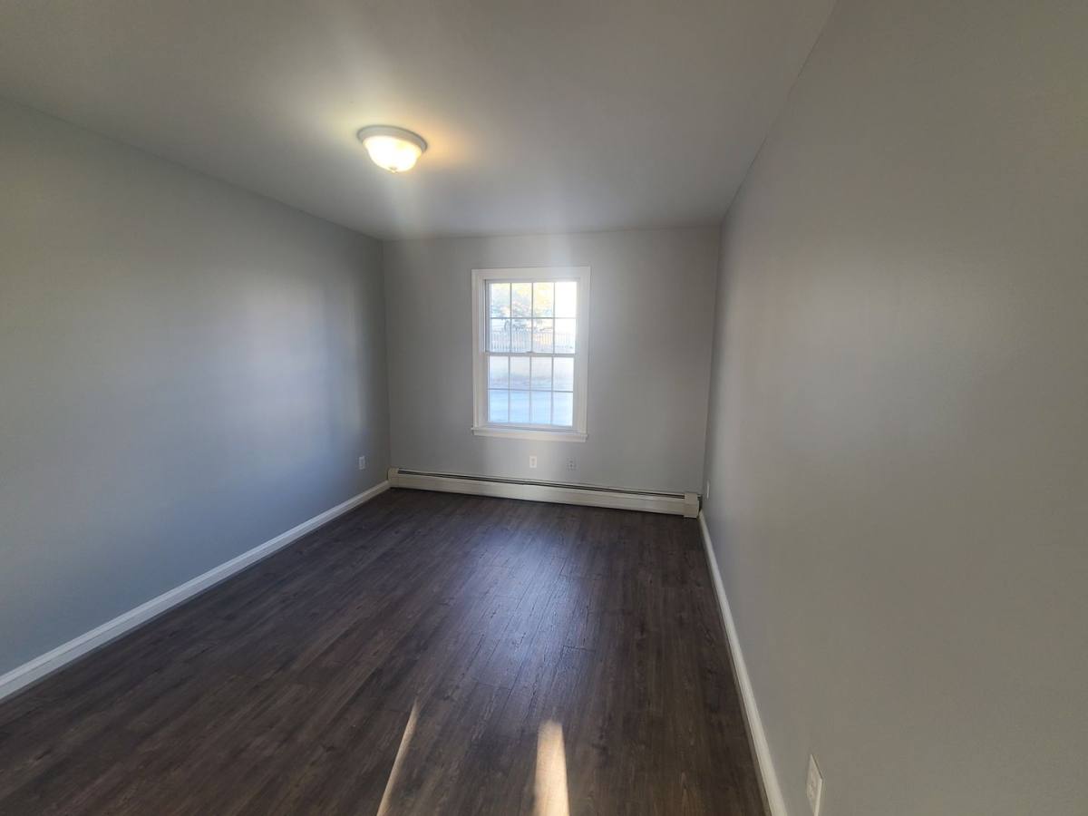 Apartment for rent at 127-133 Railroad St, New Milford, CT 06776