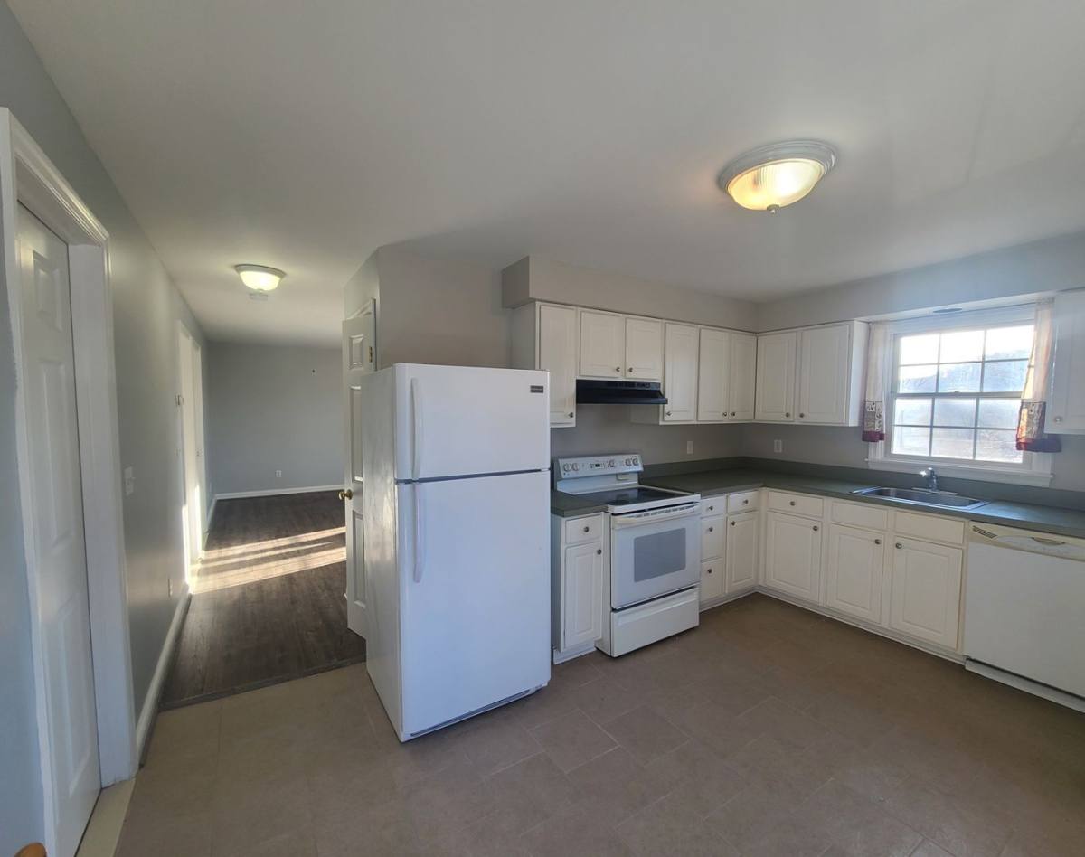 Apartment for rent at 127-133 Railroad St, New Milford, CT 06776