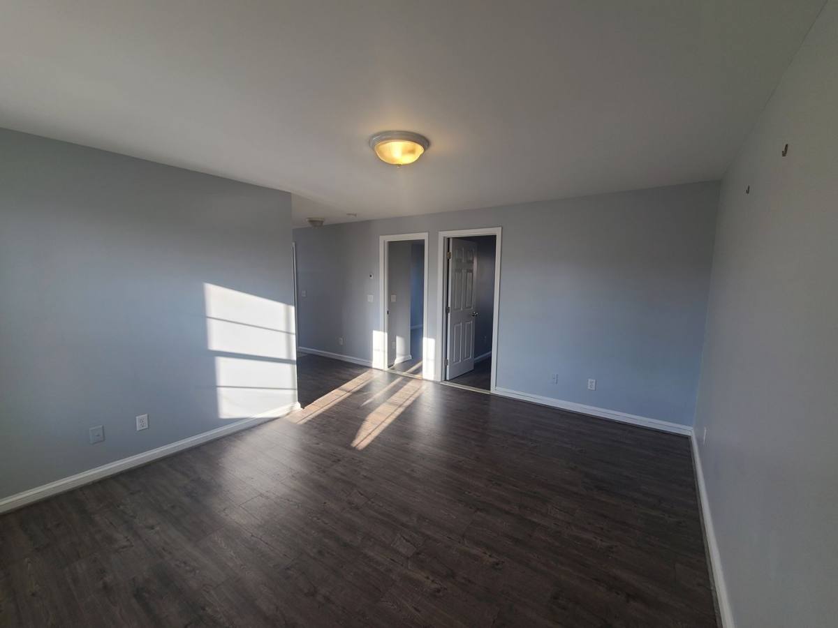 Apartment for rent at 127-133 Railroad St, New Milford, CT 06776