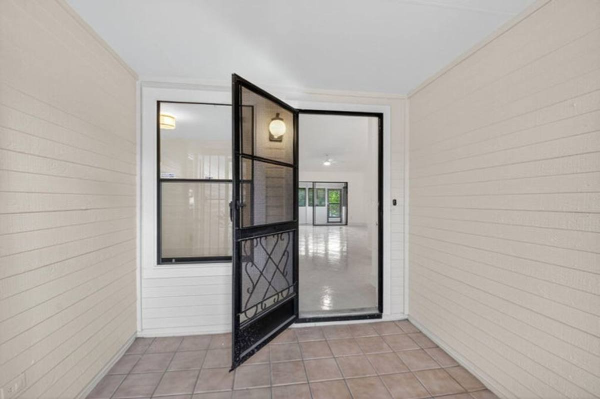 House for rent at 29 Fawlkland Circle, Boynton Beach, FL 33426