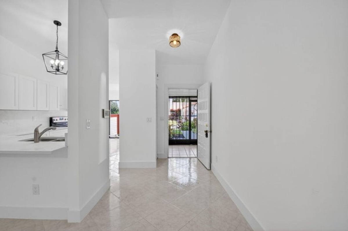House for rent at 29 Fawlkland Circle, Boynton Beach, FL 33426