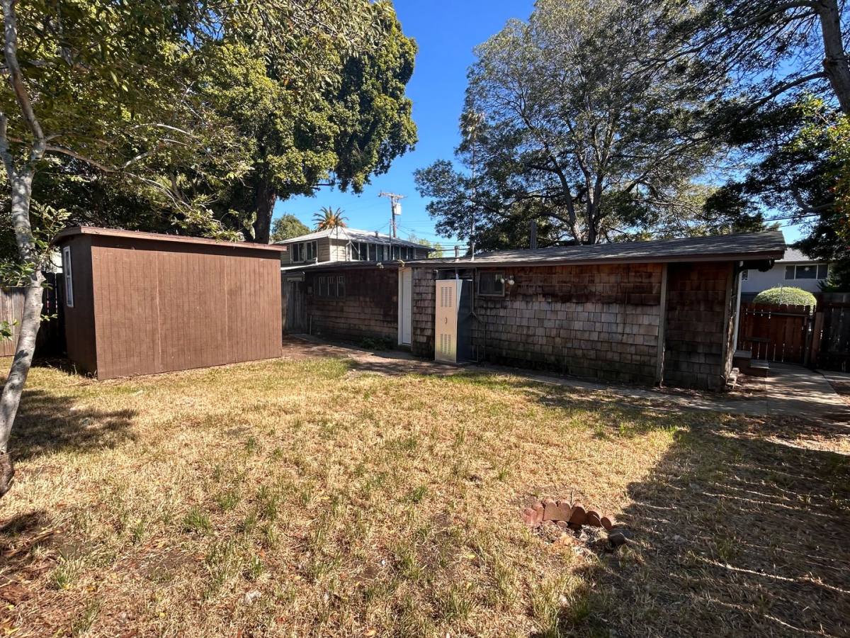 Apartment for rent at 1212-20 Fredericks 390 Hathway, San Luis Obispo, CA 93401