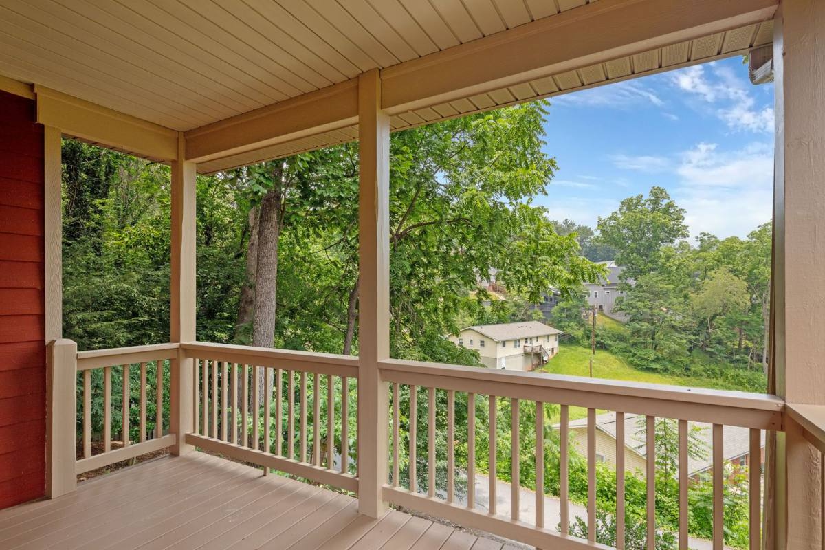 House for rent at 8 Thurland Ave, Asheville, NC 28803