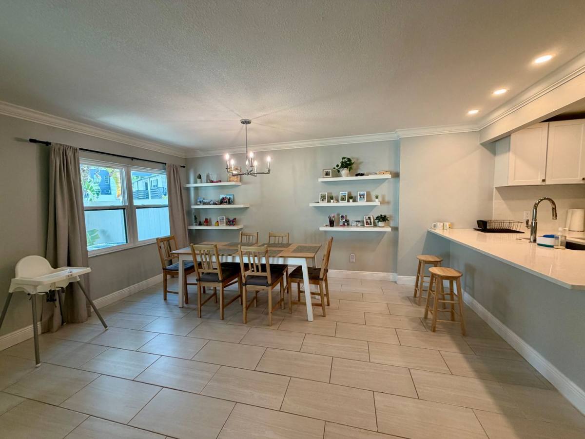 Townhouse for rent at 2416 W Chicago Ave, Tampa, FL 33629