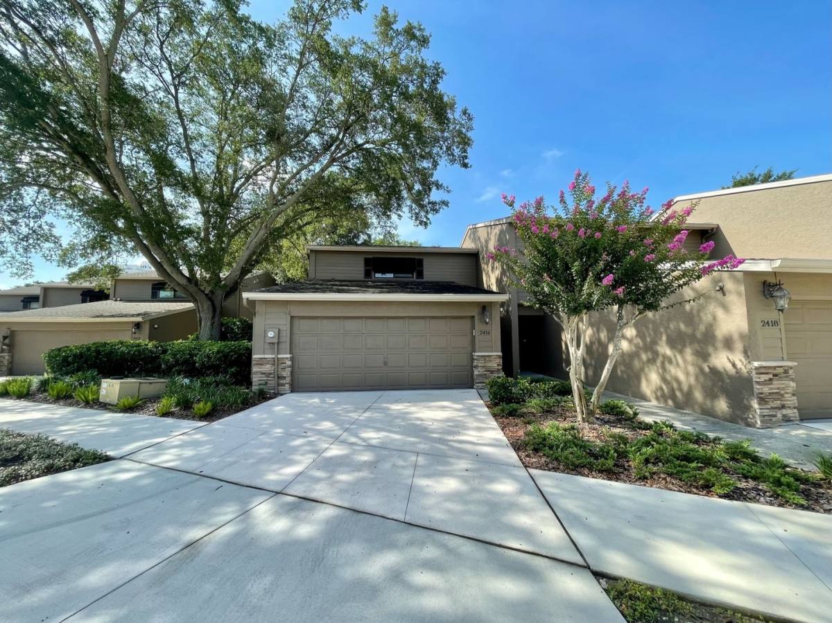Townhouse for rent at 2416 W Chicago Ave, Tampa, FL 33629