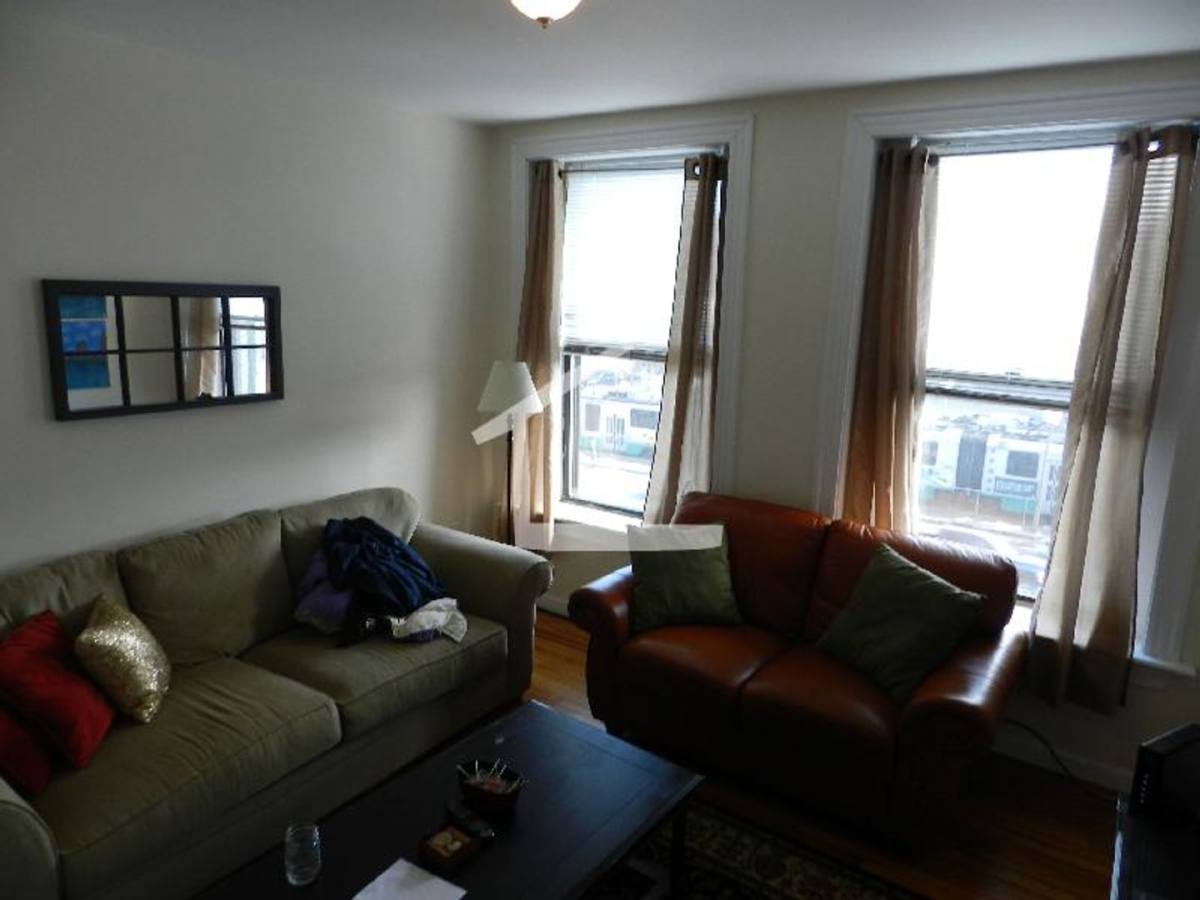 Apartment for rent at 1942 Beacon St #1E, Brighton, MA 02135