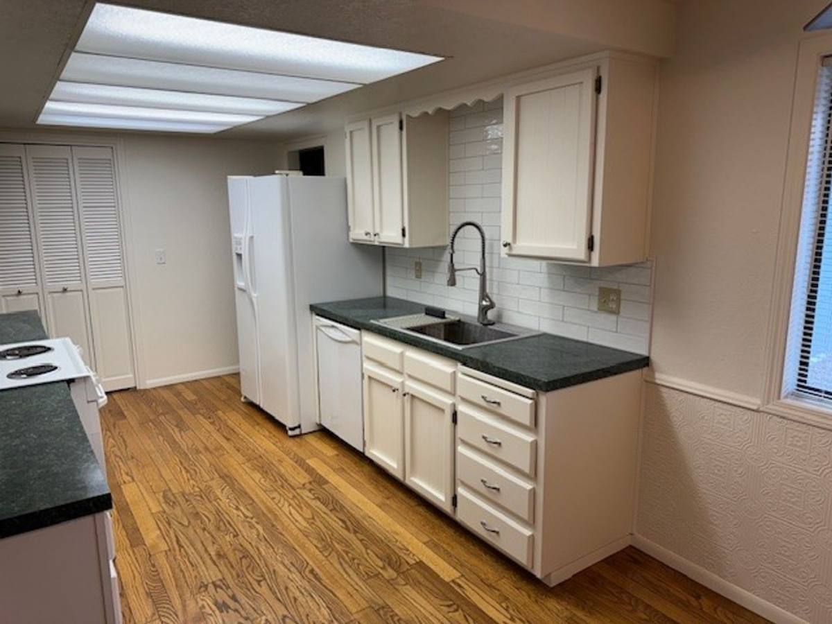 House for rent at 5150 Khyber Ave SE, Salem, OR 97306