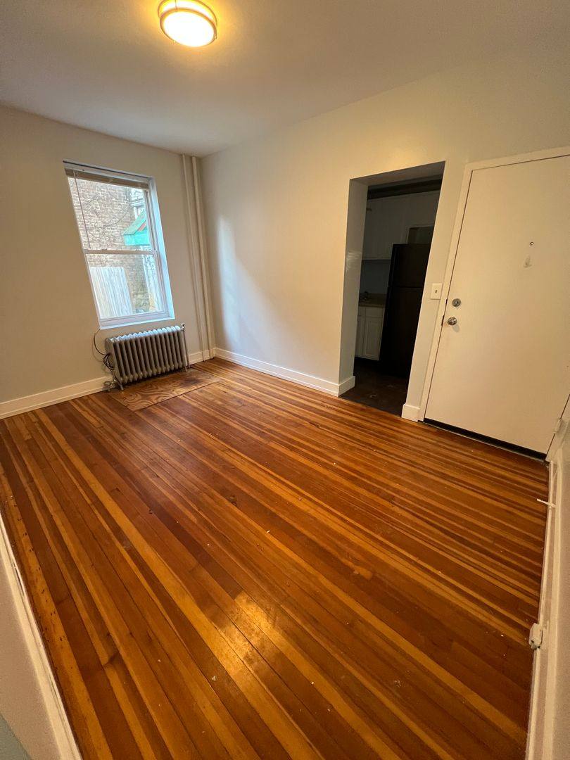 Apartment for rent at 77-83 N 4th St, Easton, PA 18042