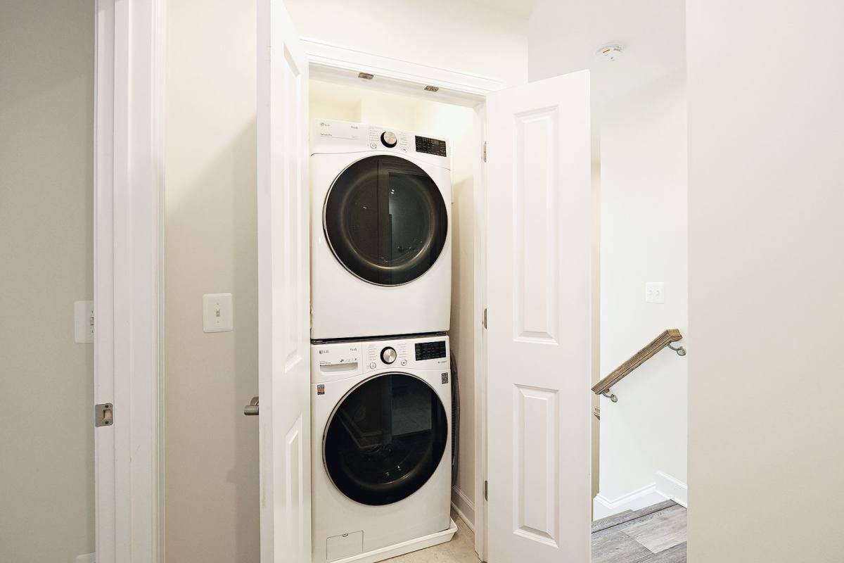 Townhouse for rent at 126 Longwood Dr, Charlottesville, VA 22903