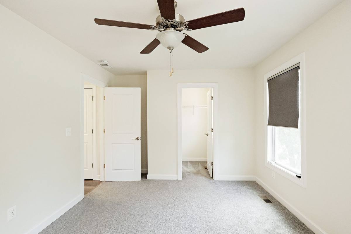 Townhouse for rent at 126 Longwood Dr, Charlottesville, VA 22903