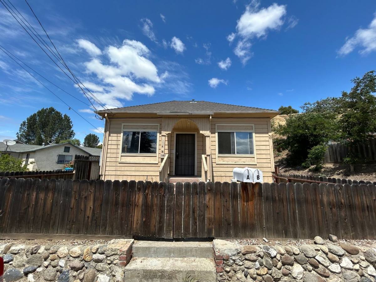 House for rent at 153 Locust, Hollister, CA 95023