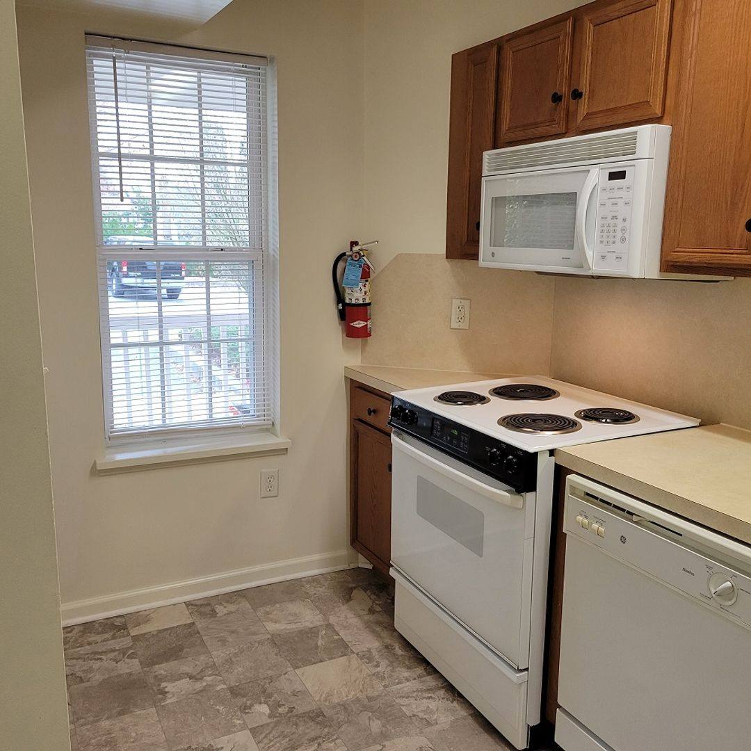 Apartment for rent at 876 Salisbury Court, Lancaster, PA 17601