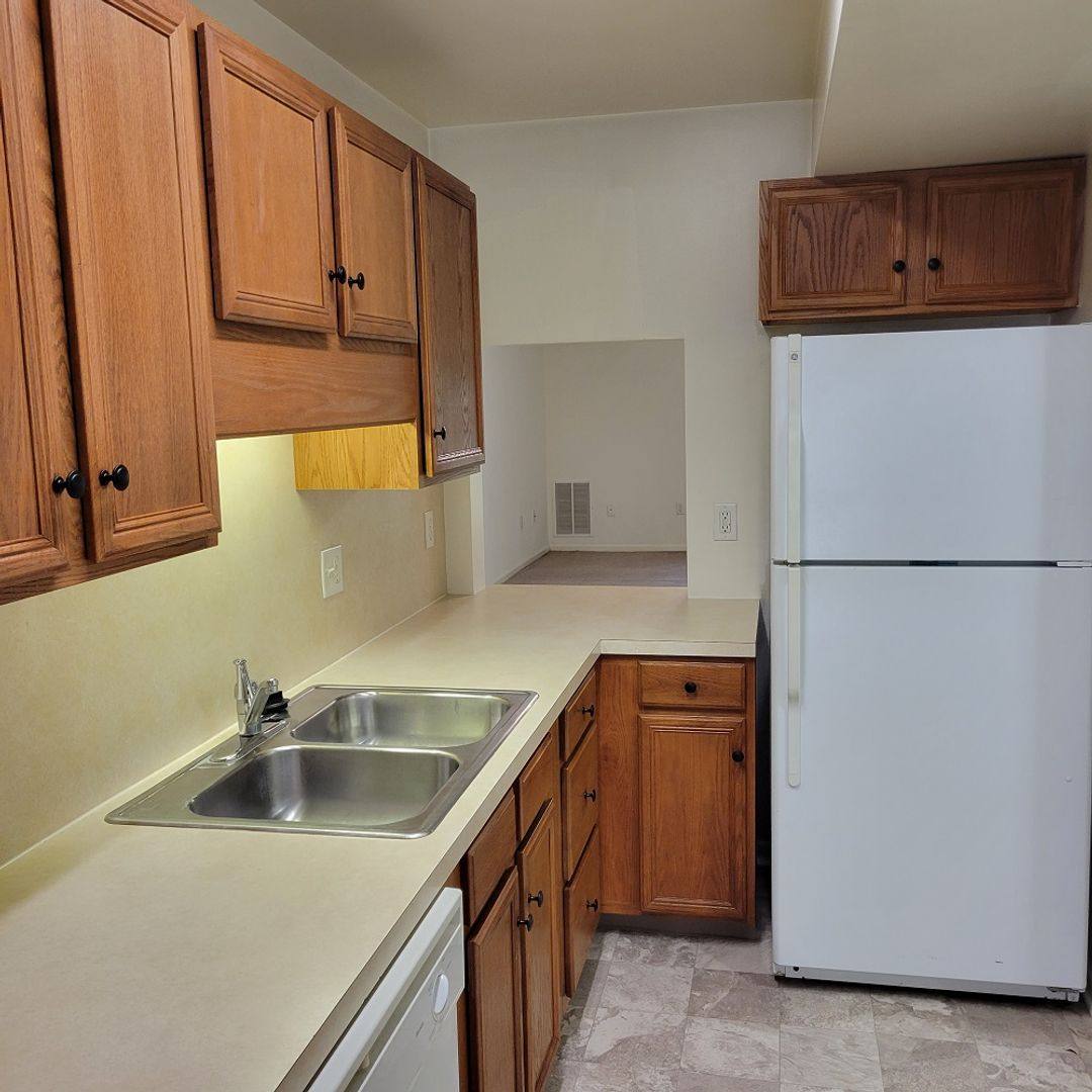Apartment for rent at 876 Salisbury Court, Lancaster, PA 17601