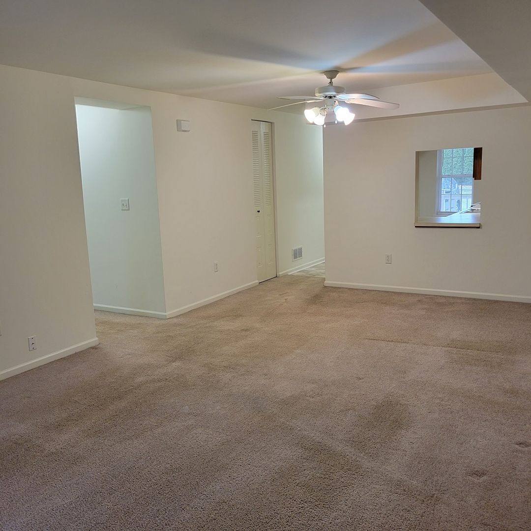 Apartment for rent at 876 Salisbury Court, Lancaster, PA 17601