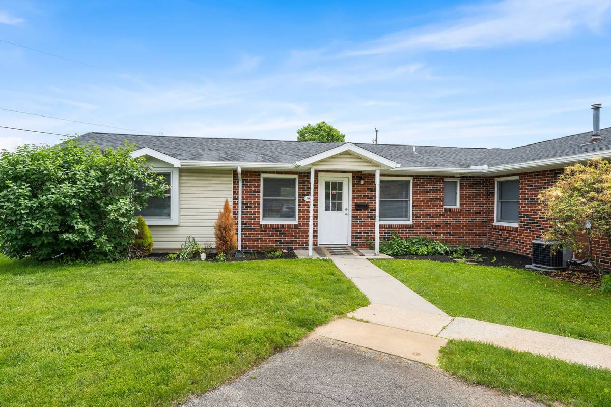 Apartment for rent at 6 Terrace Dr, Lancaster, PA 17601