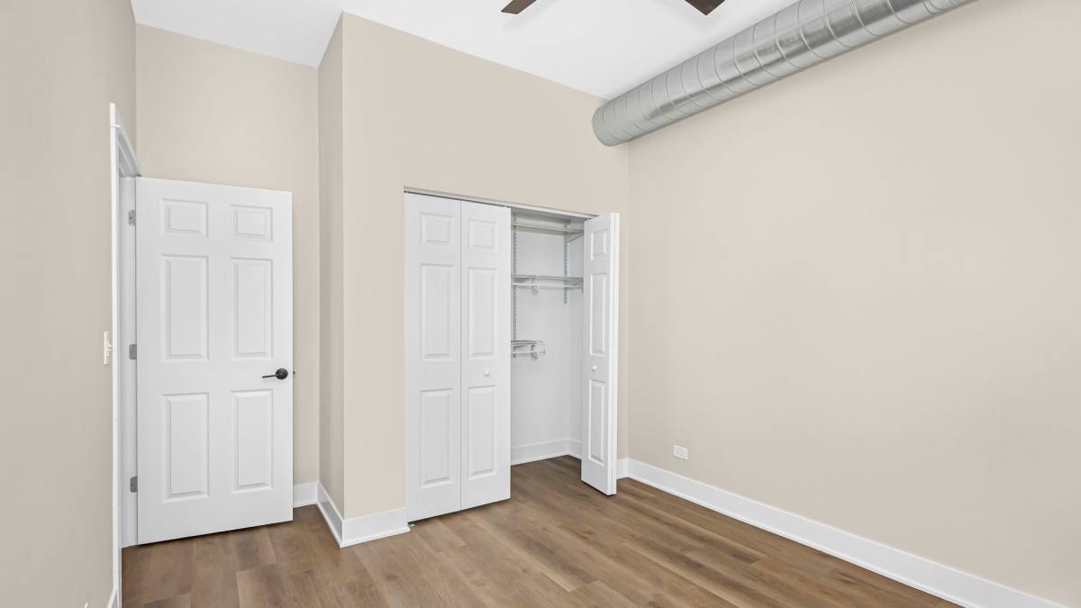 Apartment for rent at 1218 W Lexington St, Chicago, IL 60607