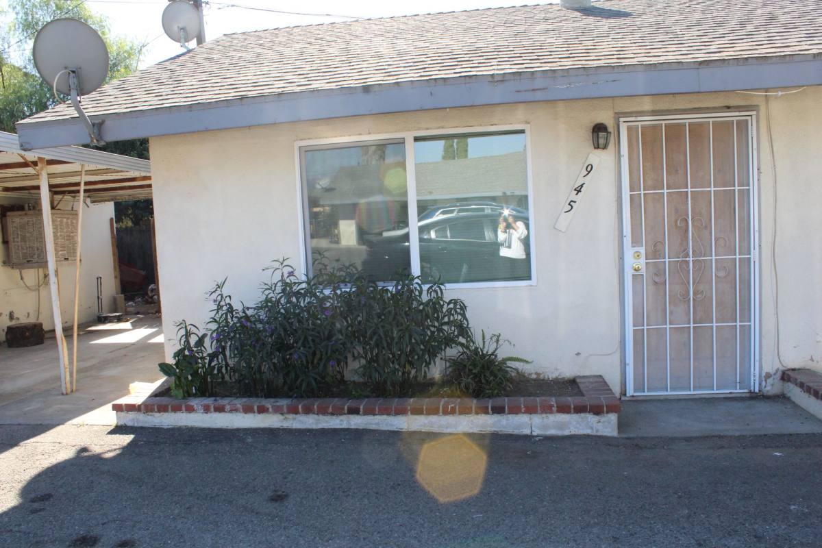 Apartment for rent at 937-947 Park Ave, Calimesa, CA 92320