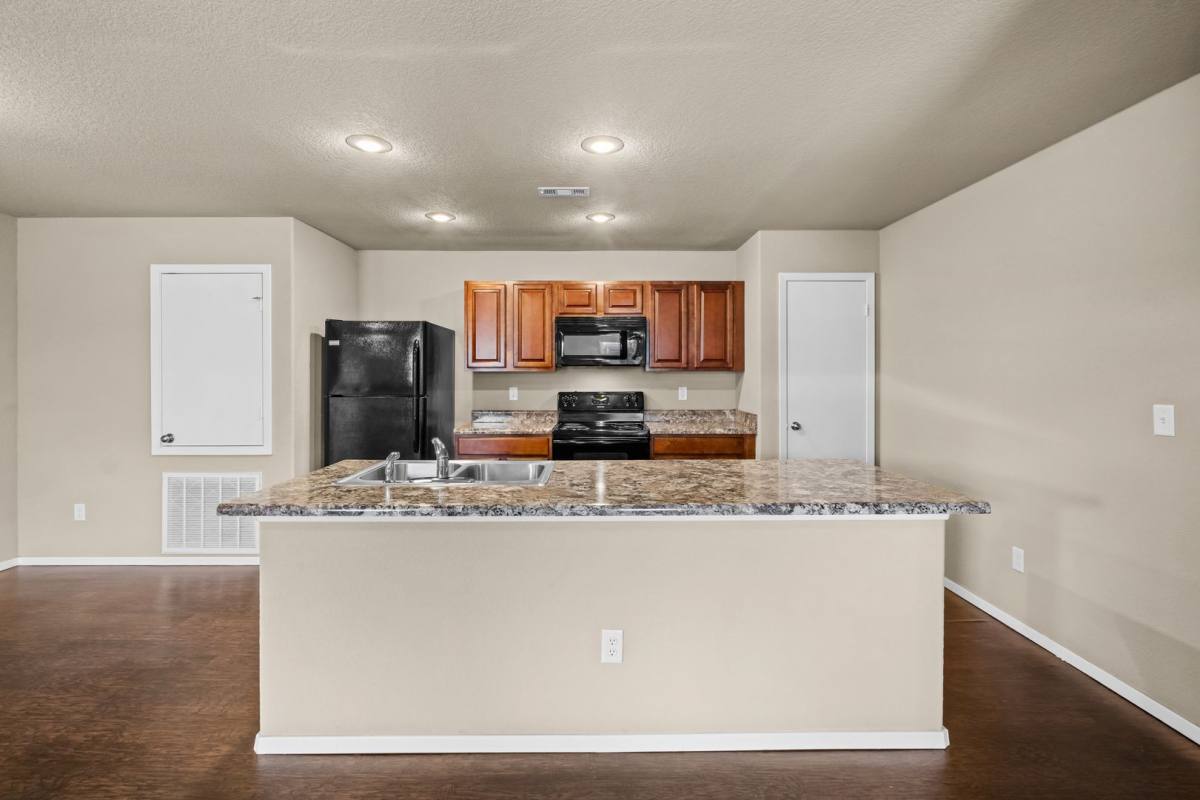 Townhouse for rent at 265 E Anabranch Court #261, Farmington, AR 72730
